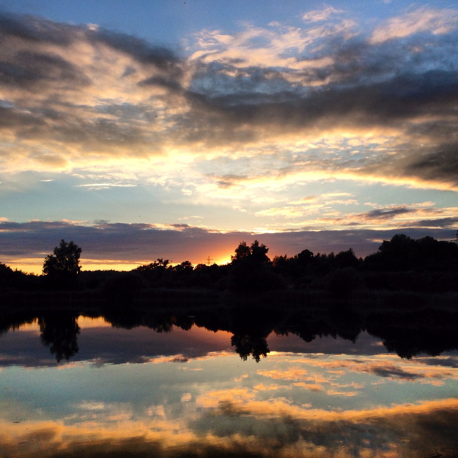 iPhone 5 back camera 4.12mm f/2.4 sample photo. Fishing, norfolk, england photography