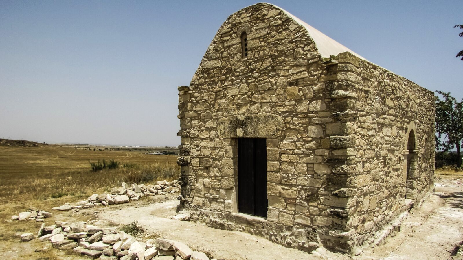 Canon PowerShot SX400 IS sample photo. Cyprus, tersefanou, church photography