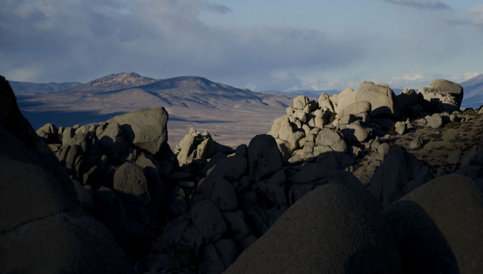 Nikon D7000 sample photo. Landscape, boulders, scenic photography