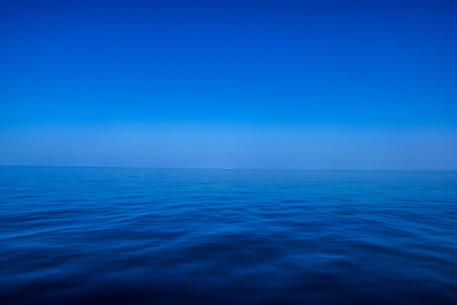 Canon EOS 750D (EOS Rebel T6i / EOS Kiss X8i) sample photo. Landscape, tropical, seascape photography