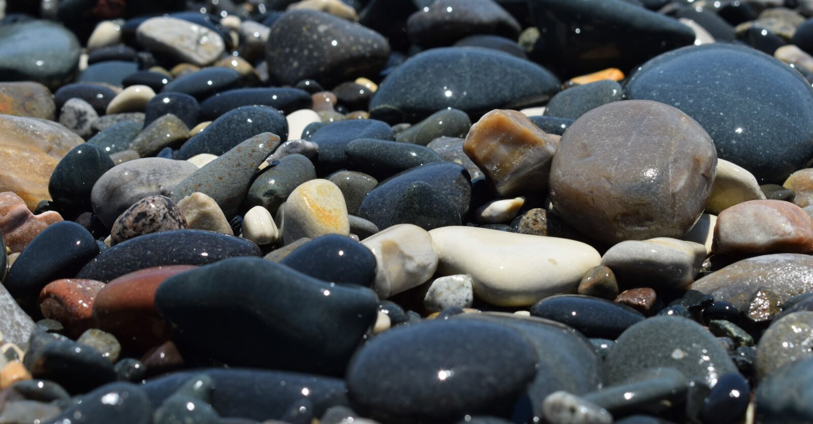 Nikon D3300 sample photo. Stones, pebbles, rock photography