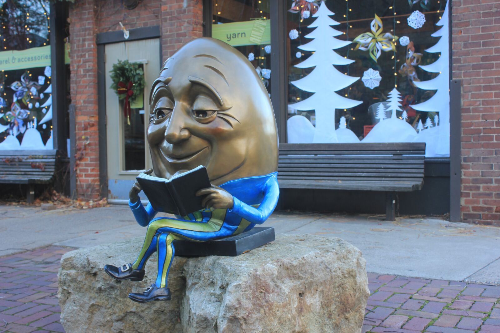 Canon EOS 550D (EOS Rebel T2i / EOS Kiss X4) sample photo. Humpty, dumpty, humpty dumpty photography