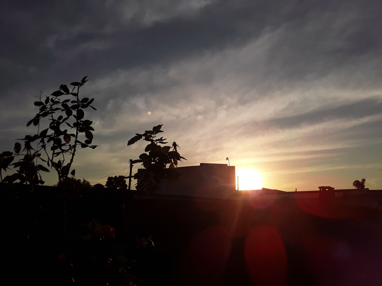 Samsung Galaxy J2 Core sample photo. Atardecer, otoño, libres photography
