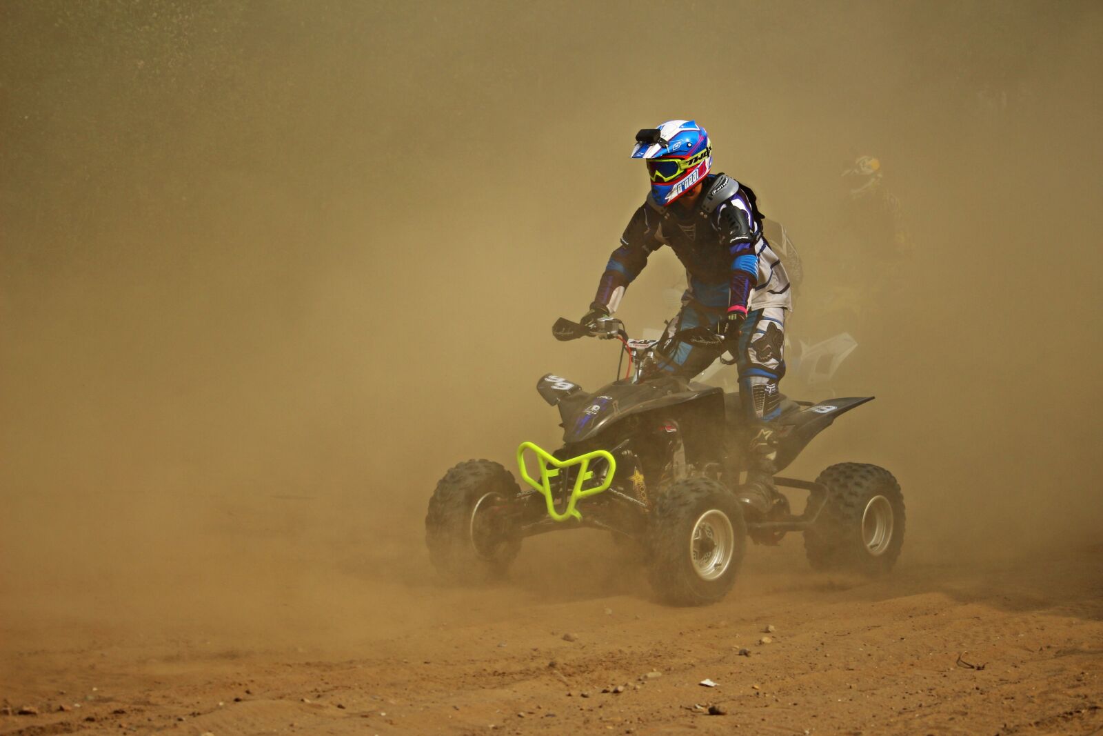 Canon EOS 100D (EOS Rebel SL1 / EOS Kiss X7) sample photo. Motocross, cross, enduro photography