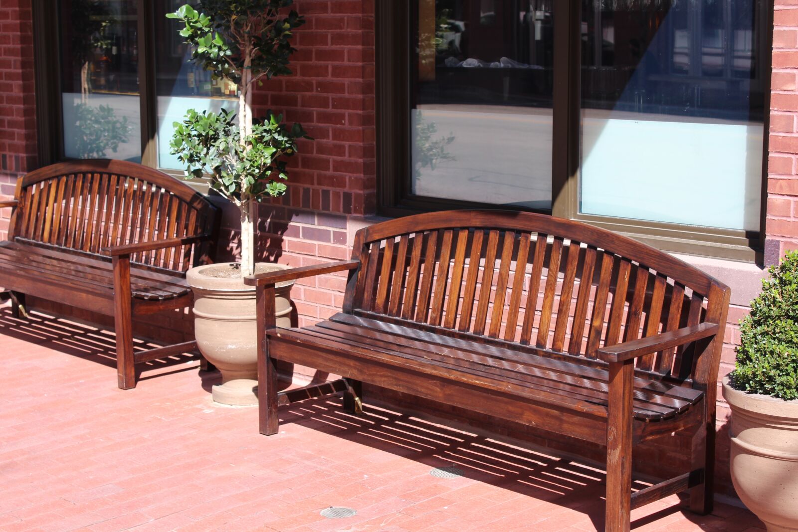 Canon EOS 1200D (EOS Rebel T5 / EOS Kiss X70 / EOS Hi) sample photo. Fort worth, outdoor, furniture photography
