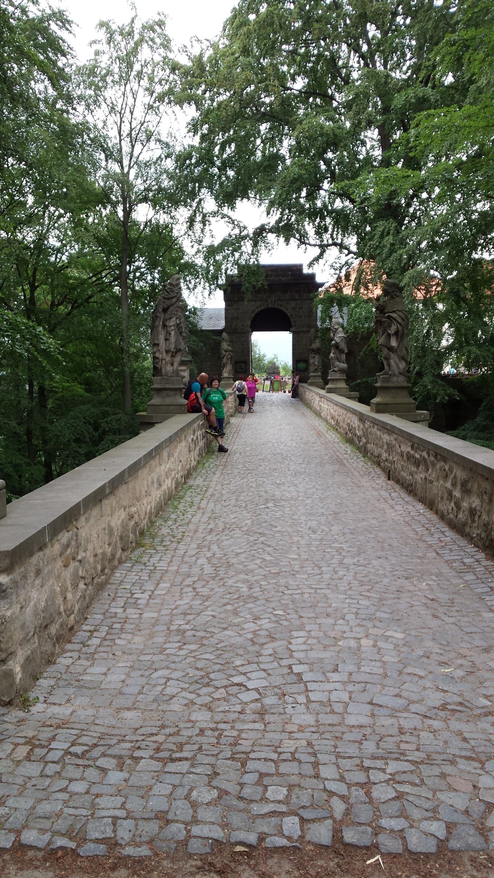 Samsung Galaxy S4 sample photo. Stone bridge, gate, paving photography