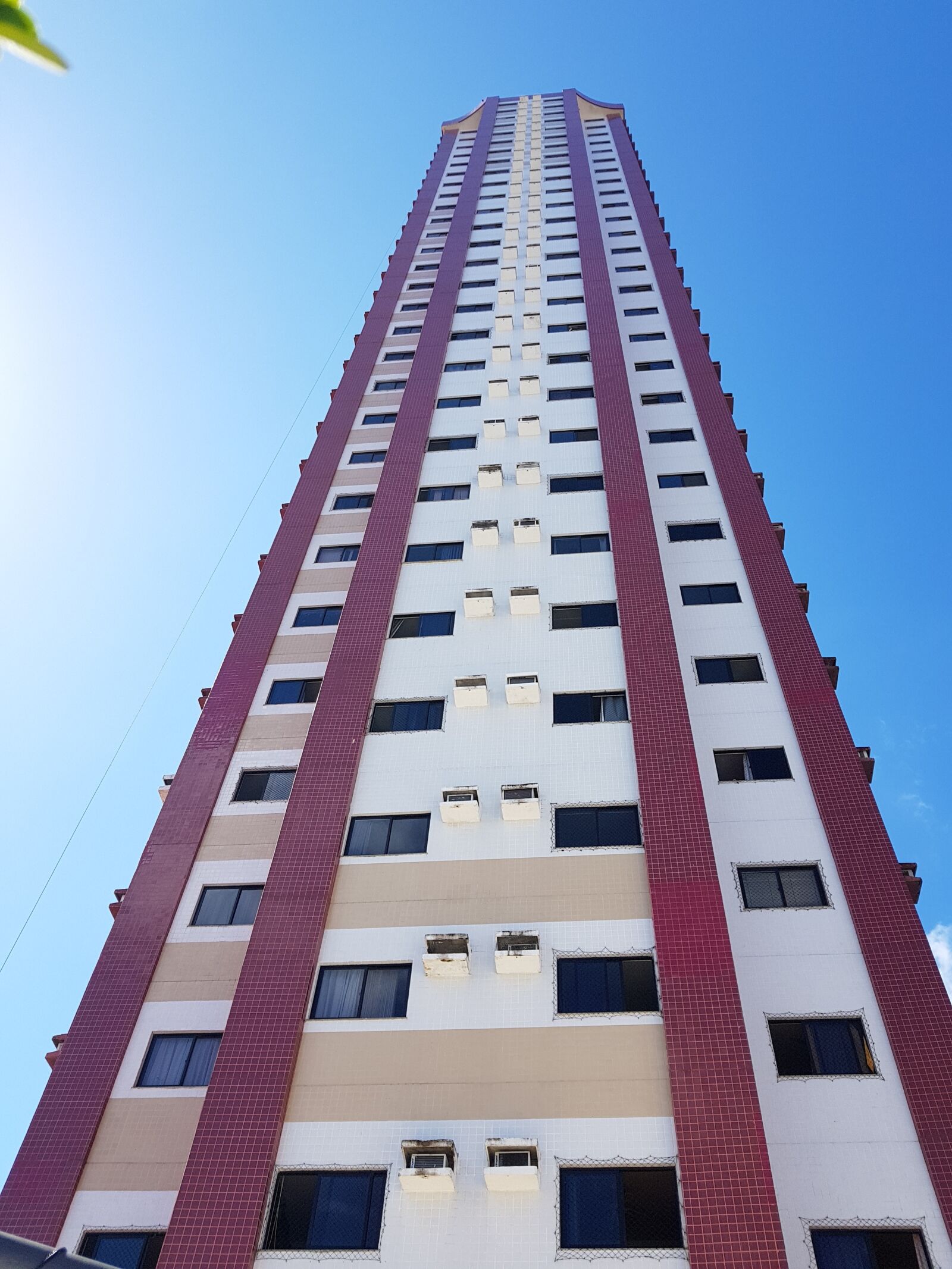Samsung Galaxy S8+ sample photo. Building photography