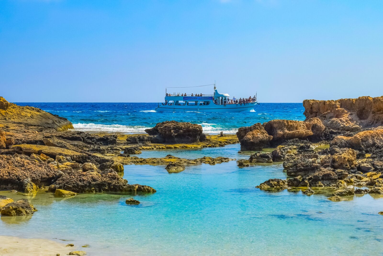 Nikon D3300 sample photo. Coast, sea, rock photography
