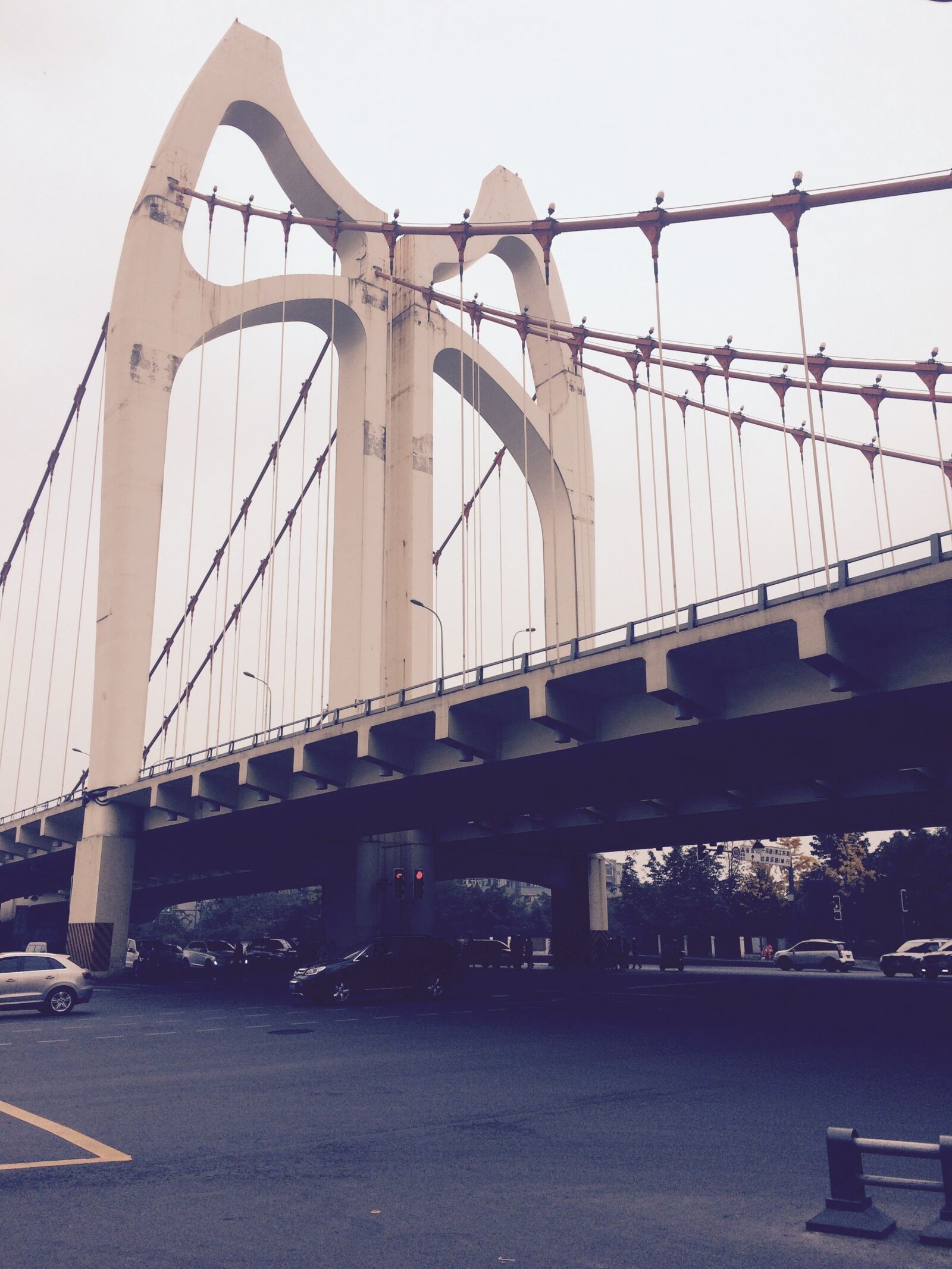 iPhone 5s back camera 4.15mm f/2.2 sample photo. Chengdu, qingshui river bridge photography