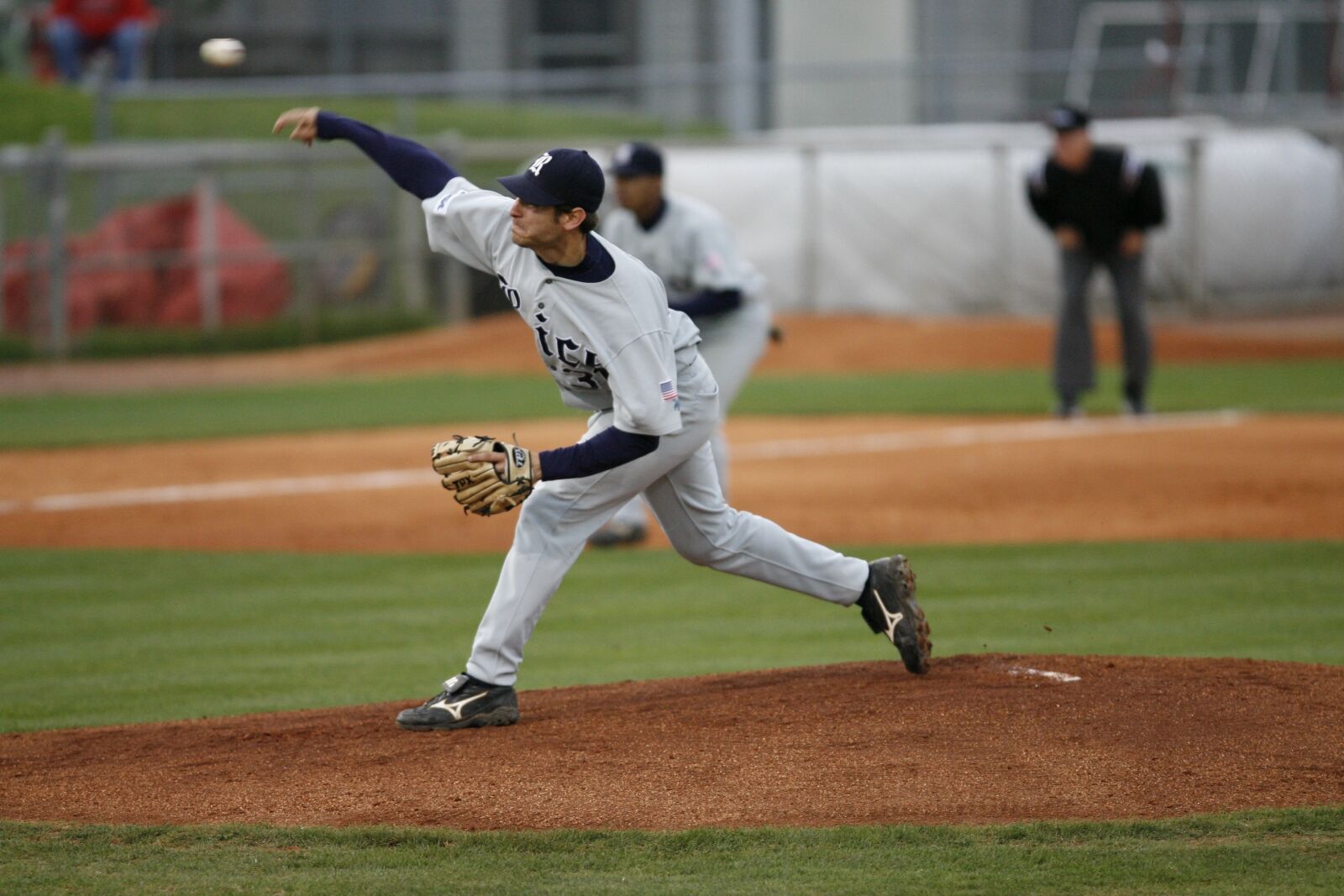 Canon EOS-1D Mark II N sample photo. Baseball, pitcher, umpire photography