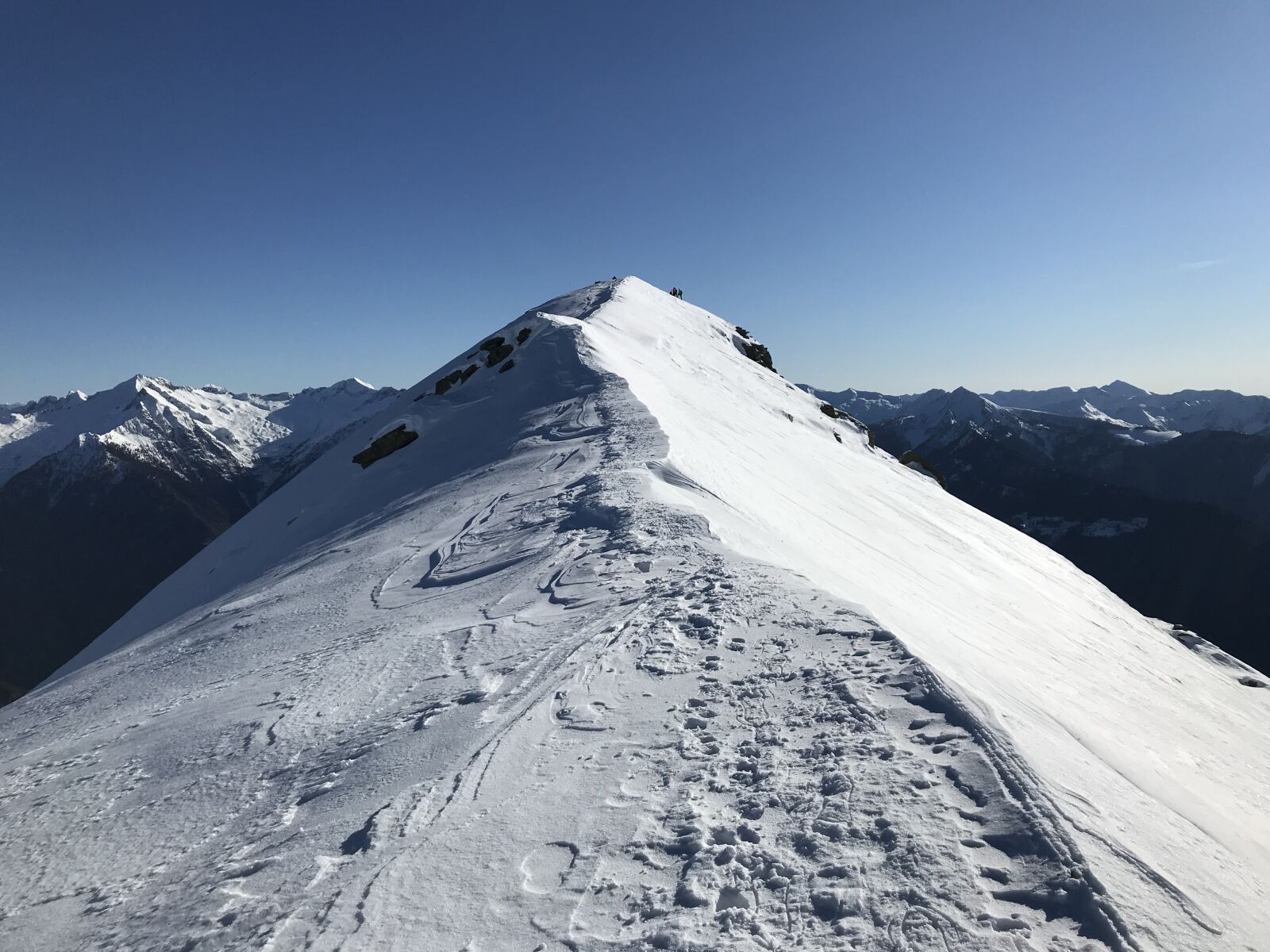 iPhone 7 back camera 3.99mm f/1.8 sample photo. Piz de molinera, alpine photography