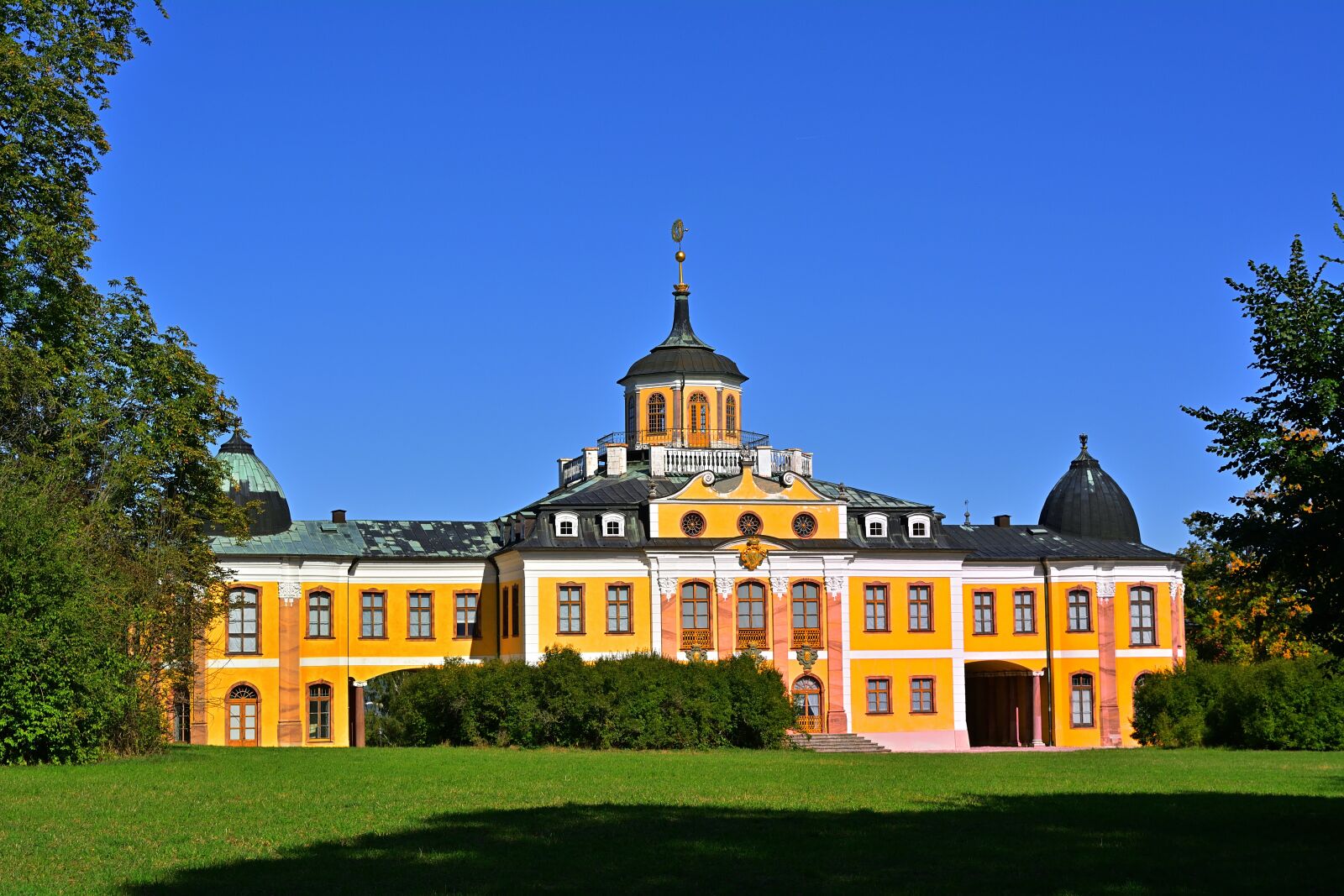 Nikon D5200 sample photo. Belvedere palace, thuringia germany photography