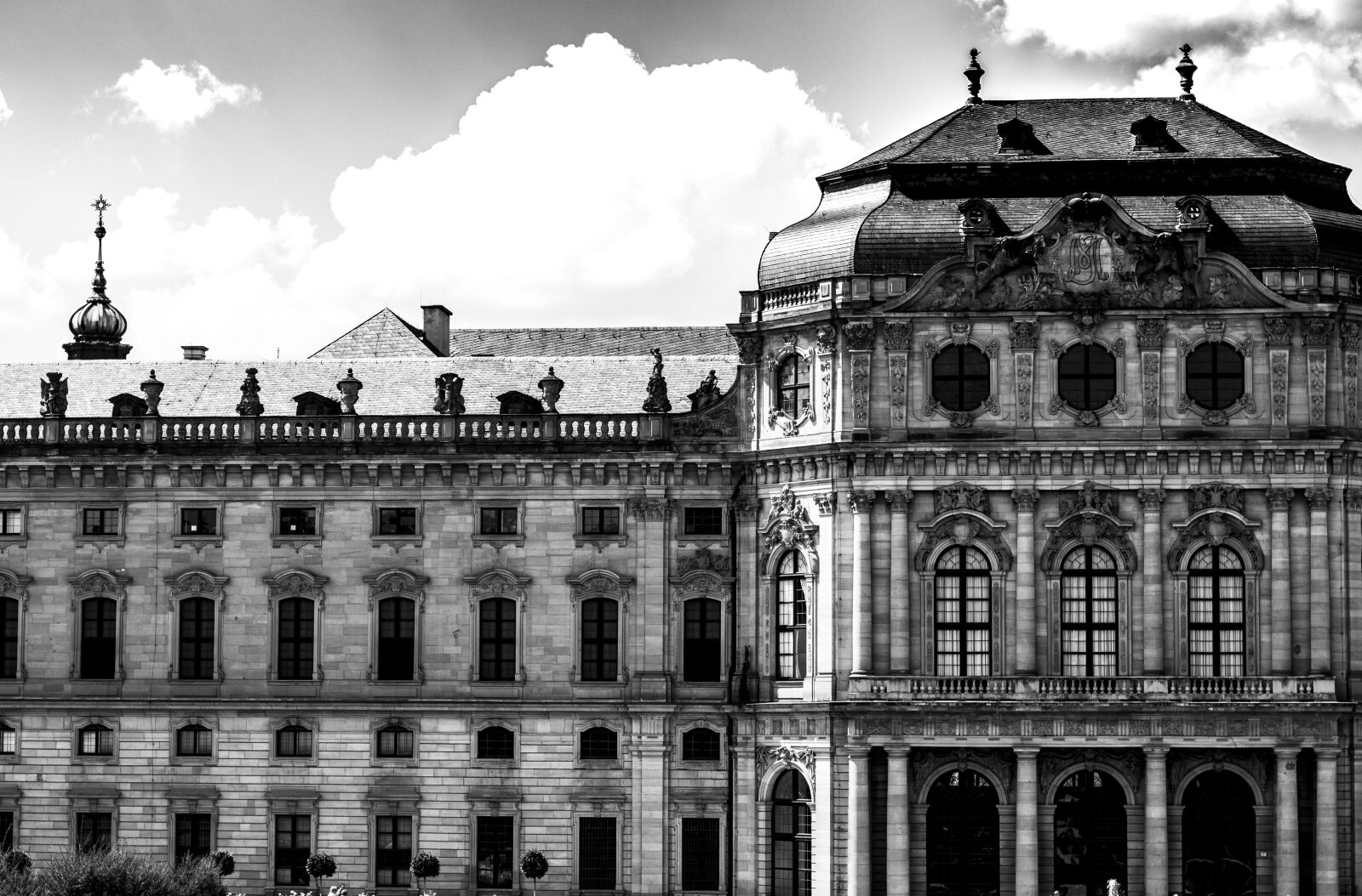 Canon EOS 700D (EOS Rebel T5i / EOS Kiss X7i) sample photo. Architecture, travel, old photography