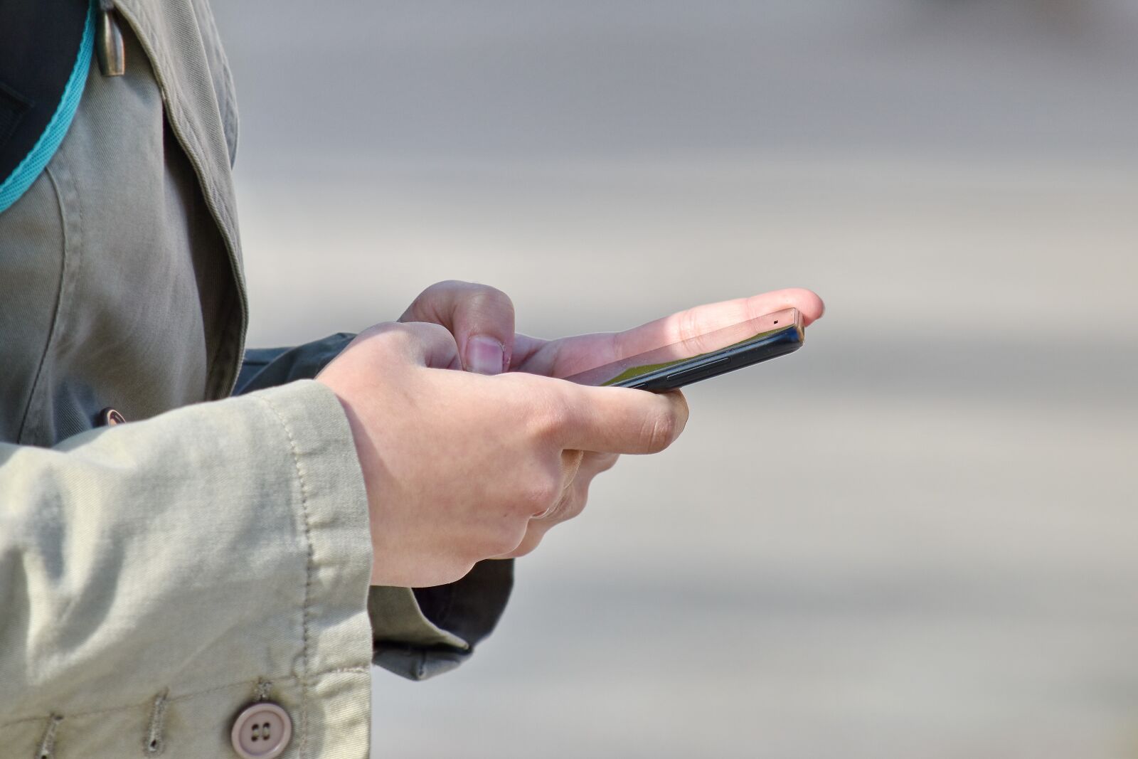 Nikon D5500 sample photo. Arms, coat, finger, fingertip photography