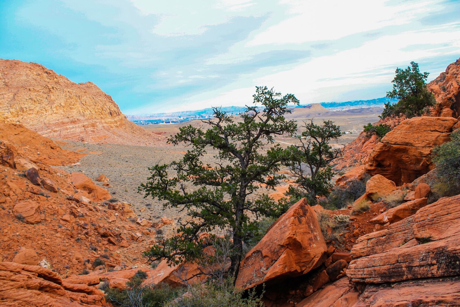 Canon EOS 1100D (EOS Rebel T3 / EOS Kiss X50) sample photo. Utah, red rocks, red photography
