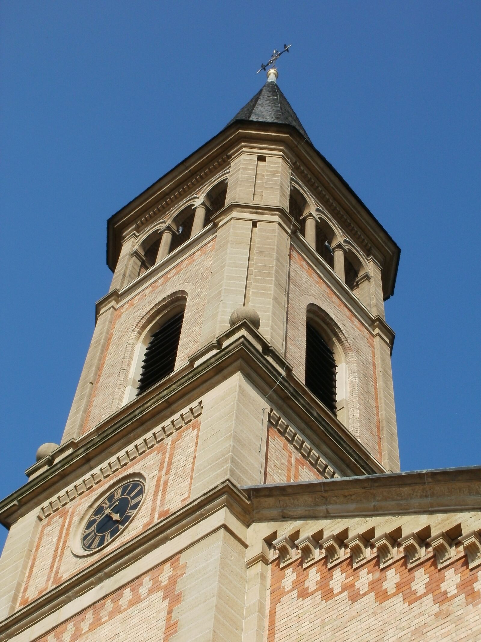 Olympus FE47,X43 sample photo. Church, tower, st laurentius photography