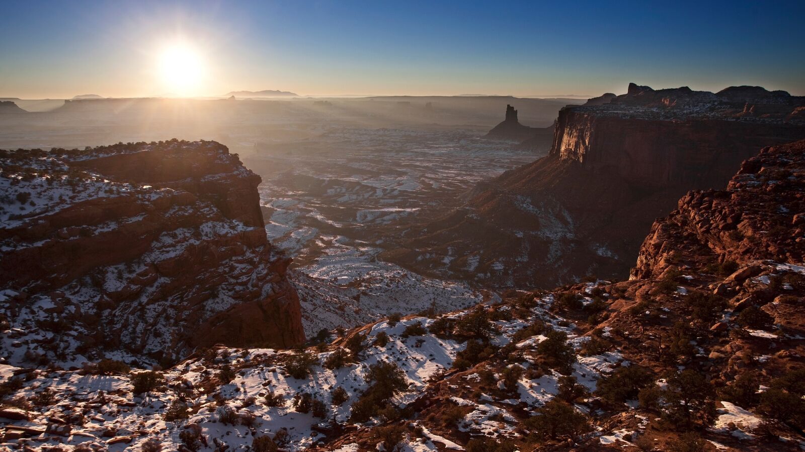Canon EOS 5D Mark II sample photo. Sunset, landscape, panorama photography