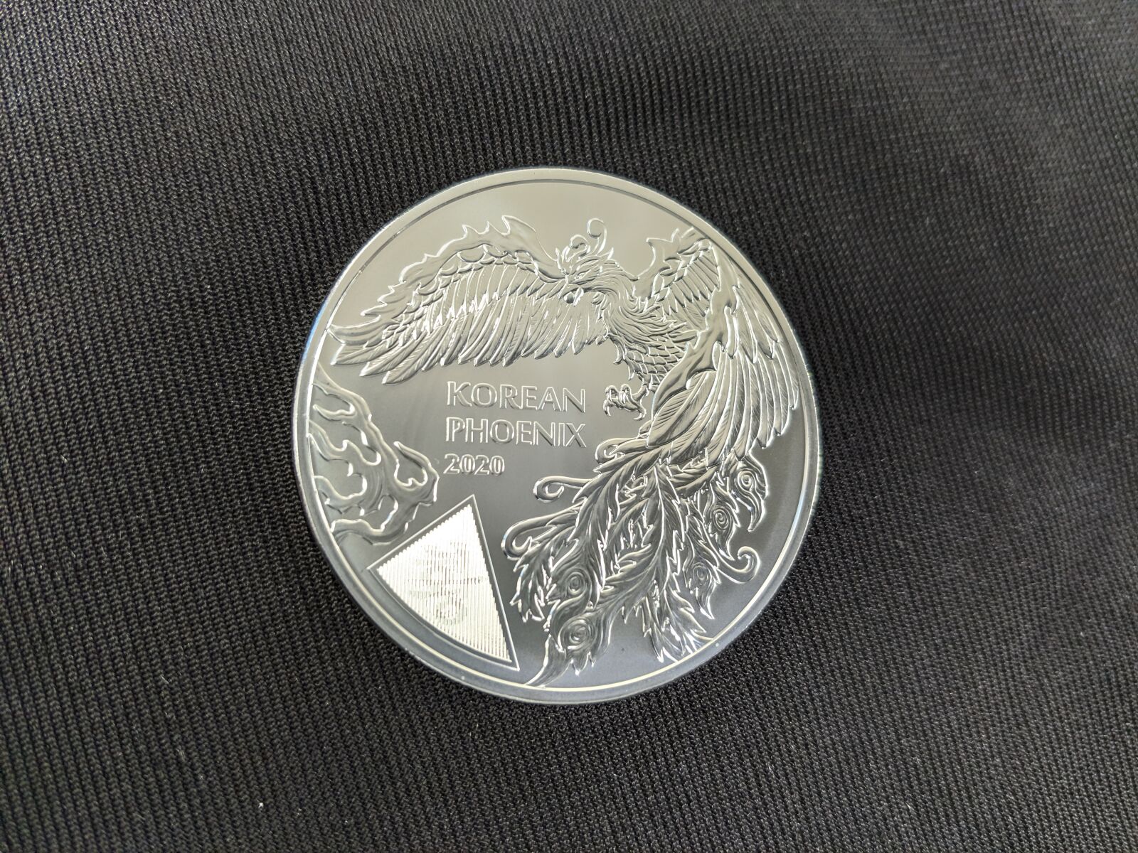 LG M-V300S sample photo. Silvercoin, coin, silver photography