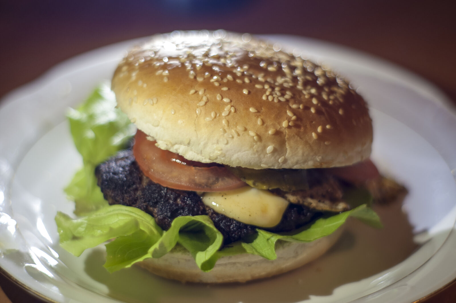 KONICA MINOLTA DYNAX 7D sample photo. Burger, dinner, homemade photography