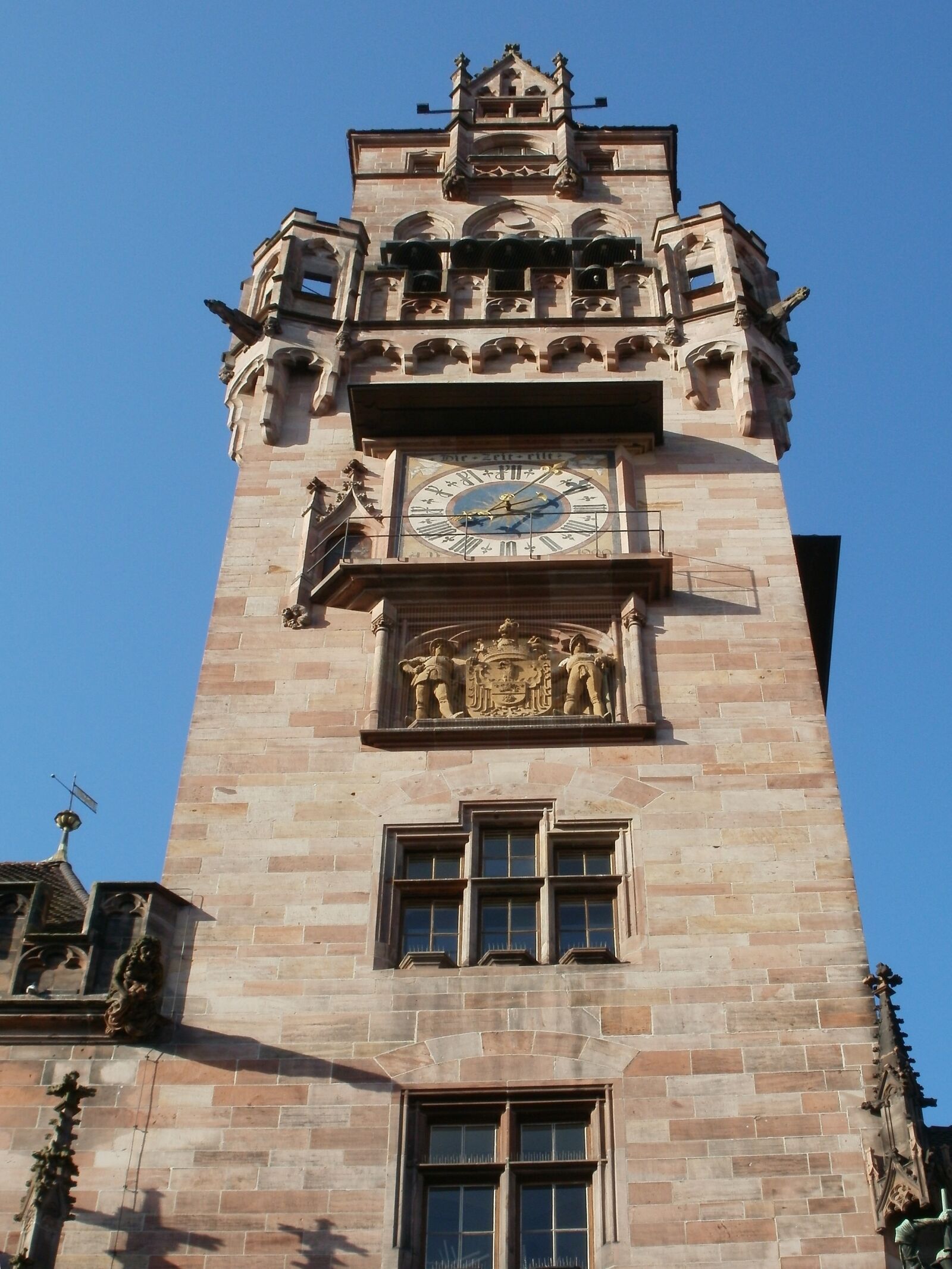Olympus FE47,X43 sample photo. City hall, saarbruecken, town photography