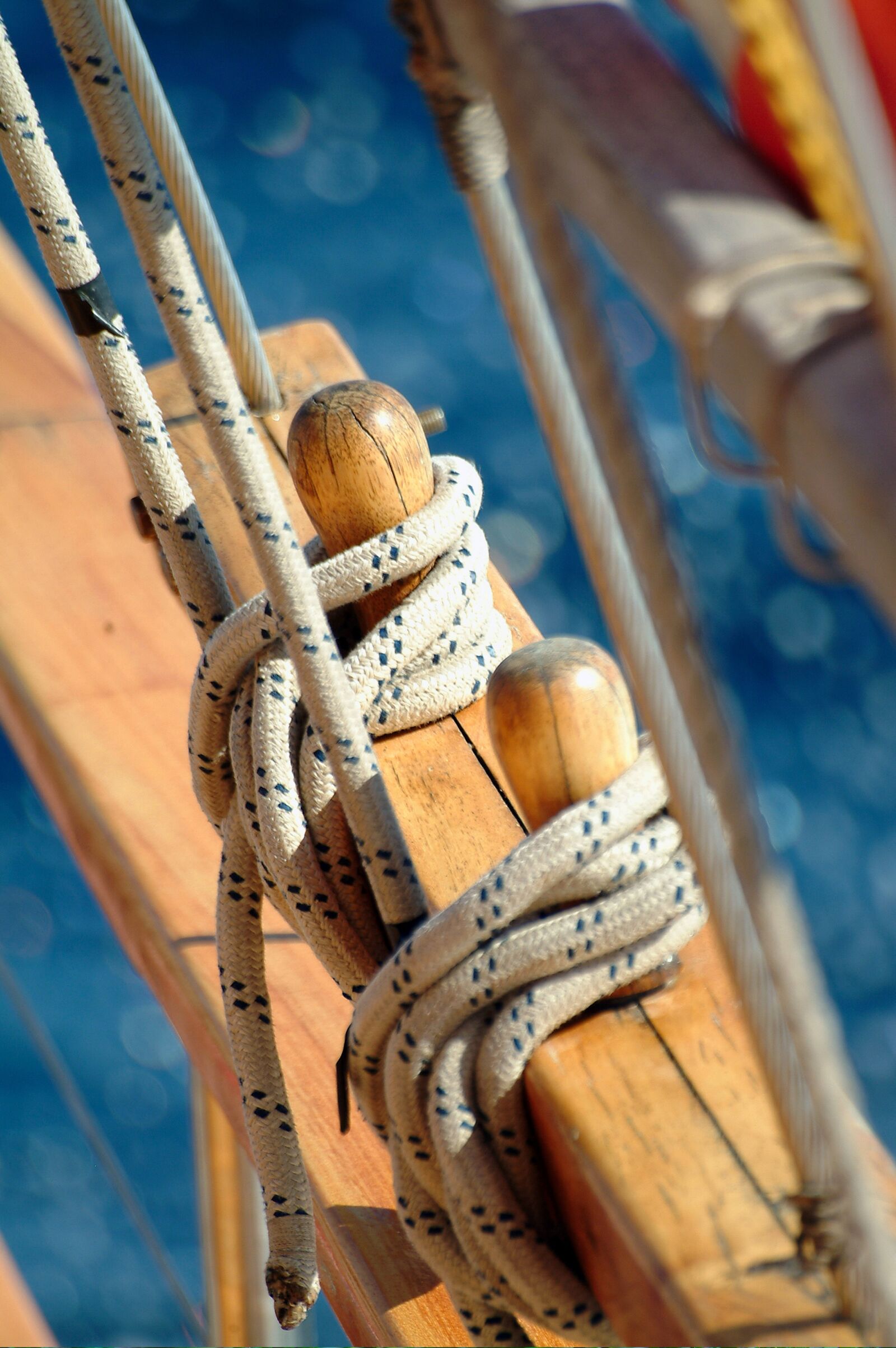 Nikon D3200 sample photo. Sailing, rope, summer photography