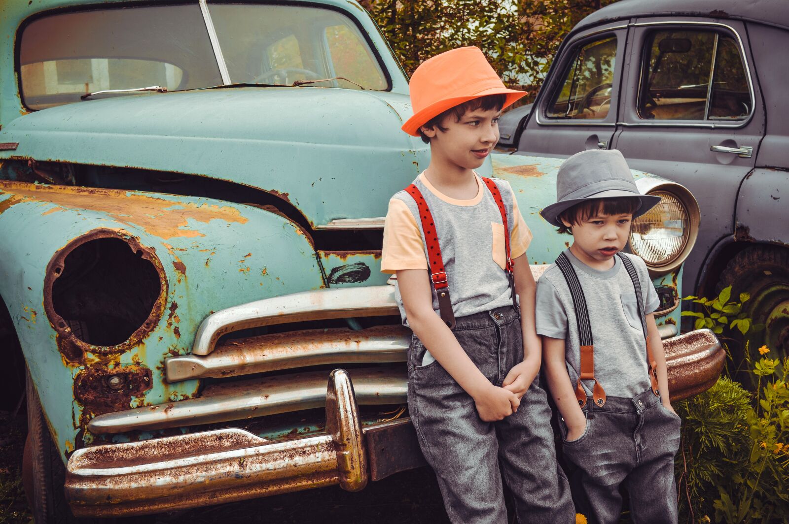 Nikon D3200 sample photo. Old cars, retro-car, kids photography