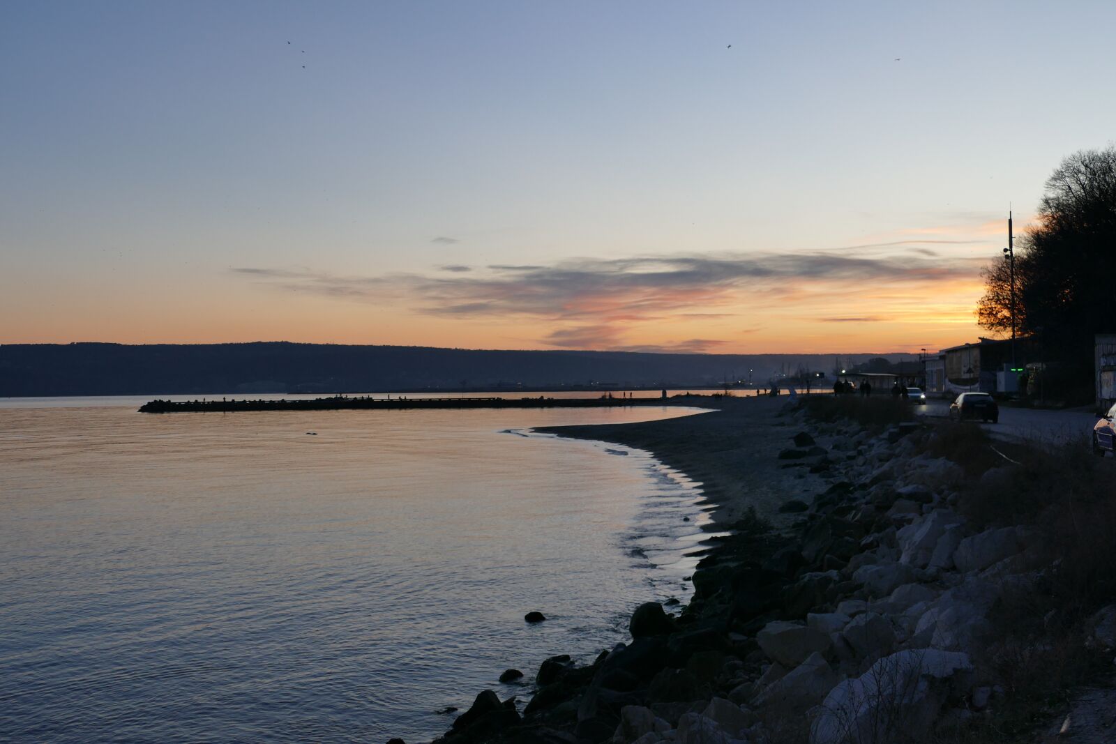 Panasonic Lumix DMC-FZ1000 sample photo. Coast, water, sunset photography