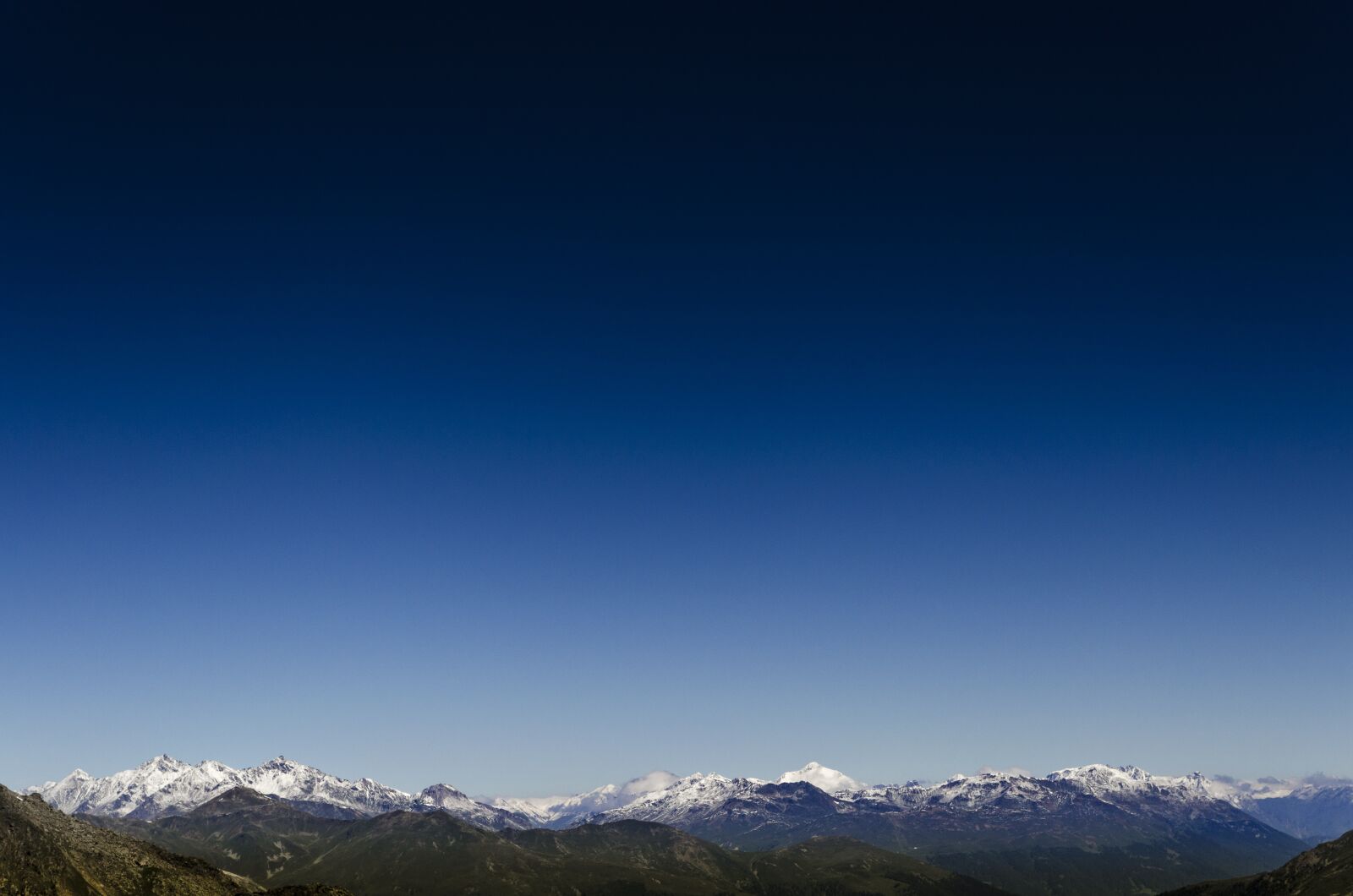 Nikon D5100 sample photo. Cold, landscape, mountain range photography
