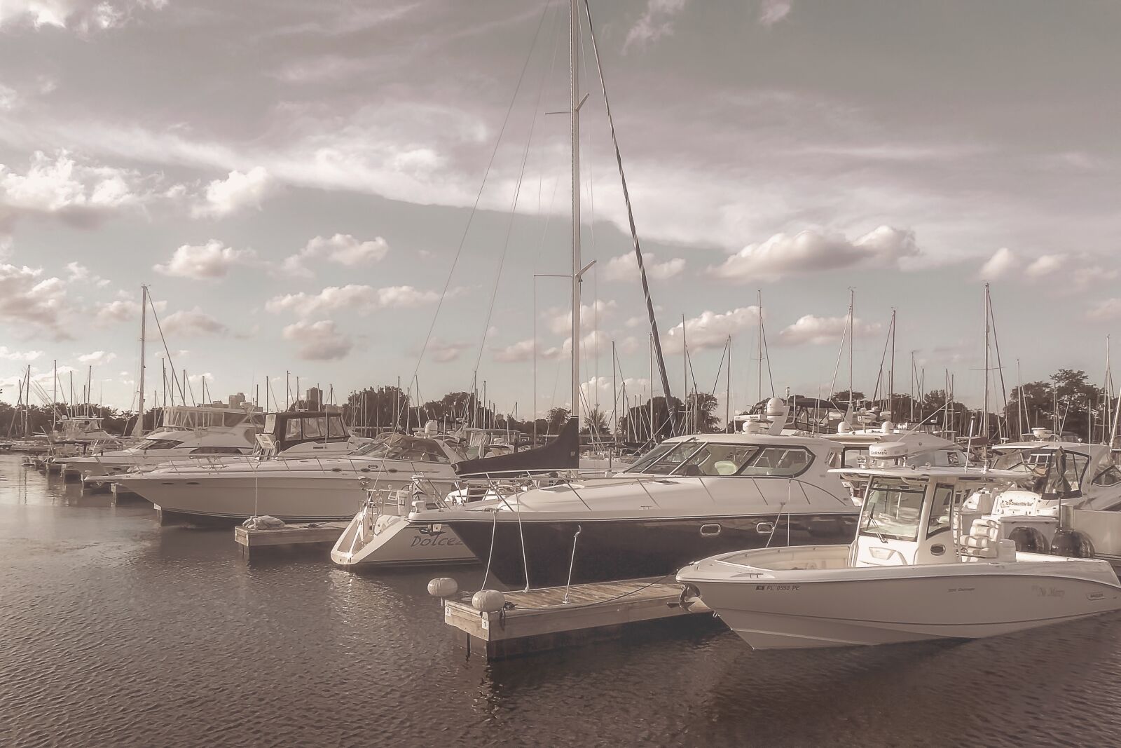 Nikon Coolpix P510 sample photo. Marina, harbor, port photography