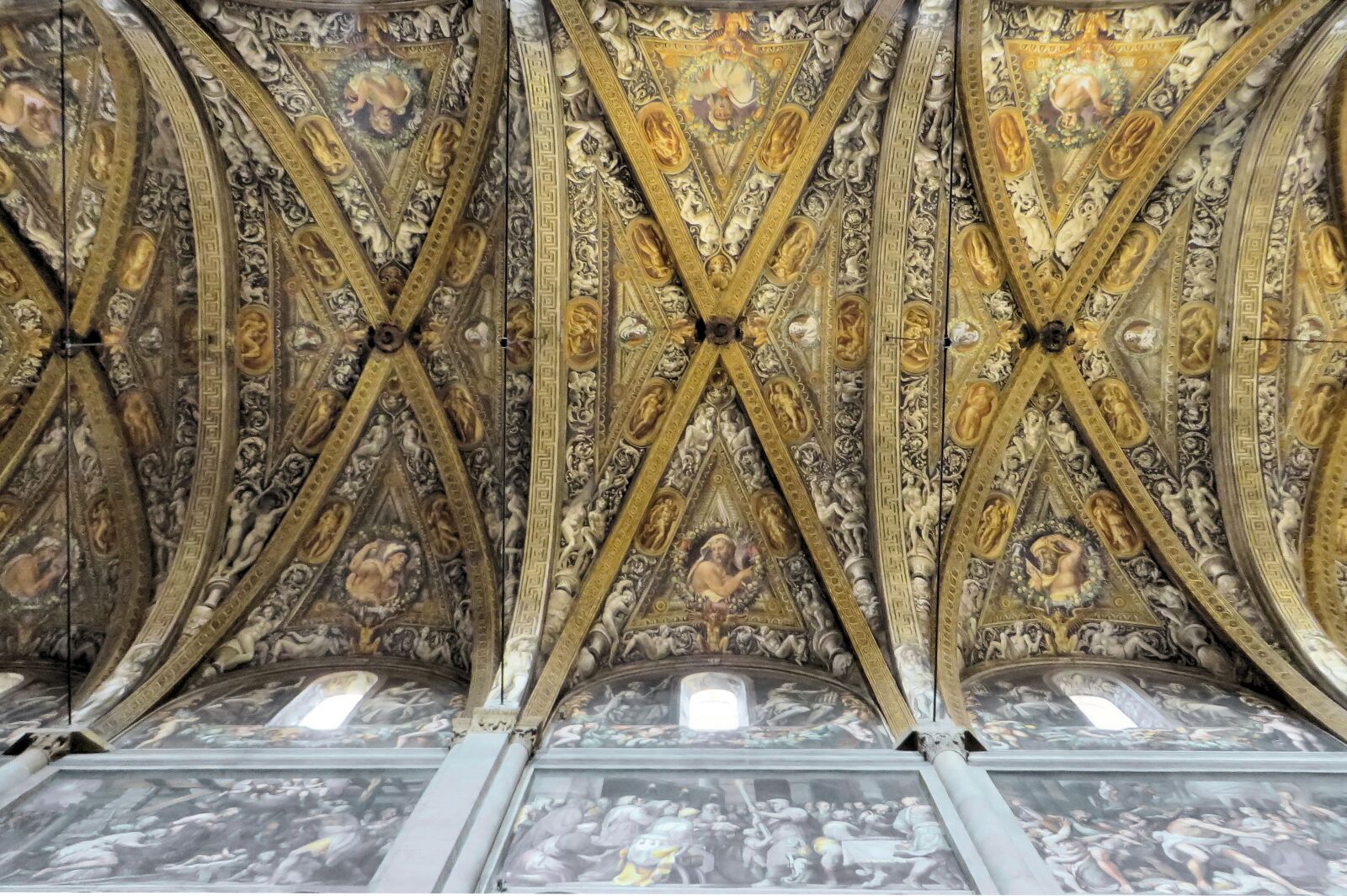 Canon PowerShot SX270 HS sample photo. Italy, parma, cathedral photography