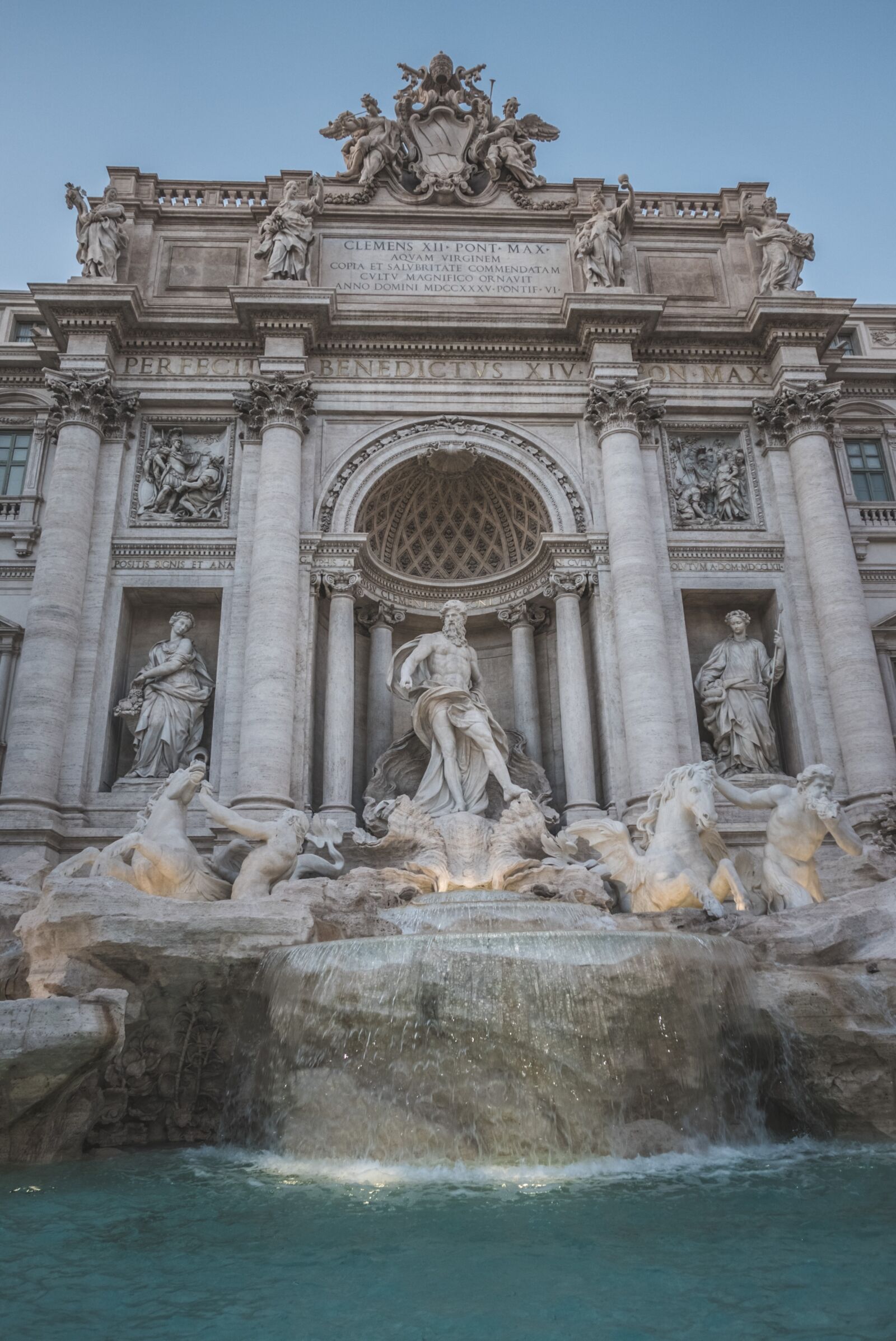Panasonic Lumix DMC-LX100 sample photo. Trevi's fountain, monument, italy photography