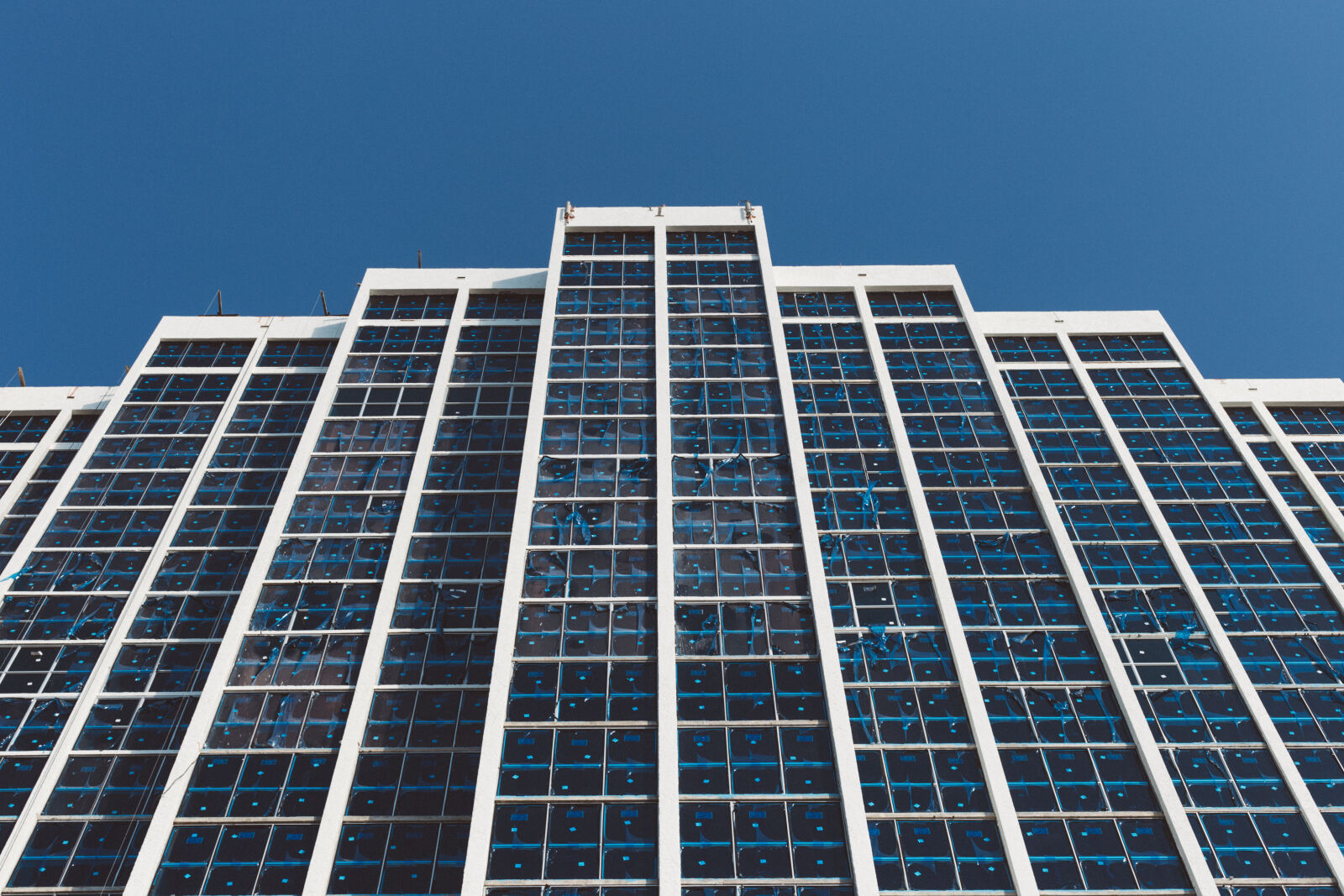 Canon EOS 6D + Canon EF 50mm F1.8 STM sample photo. Building, construction, windows photography