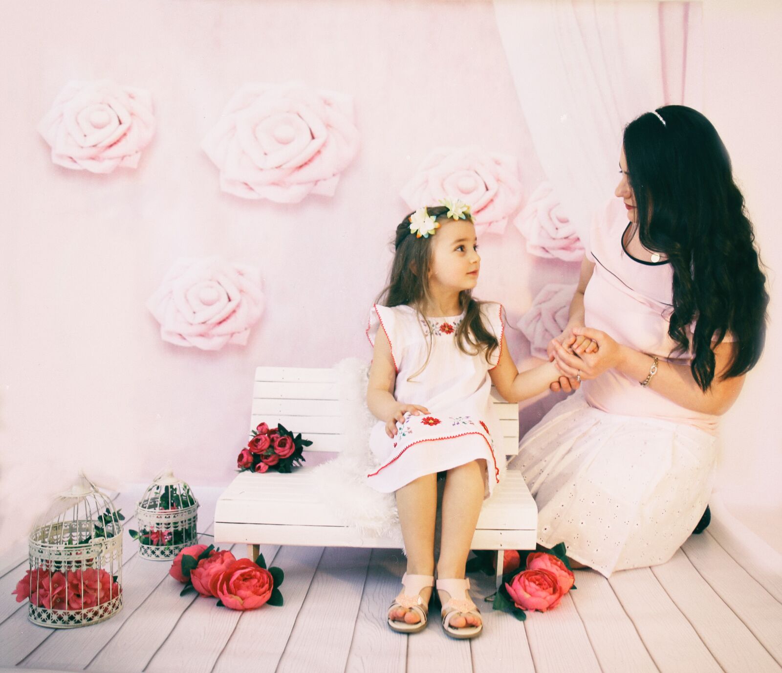 Canon EOS 6D sample photo. Mom, child, parenting photography