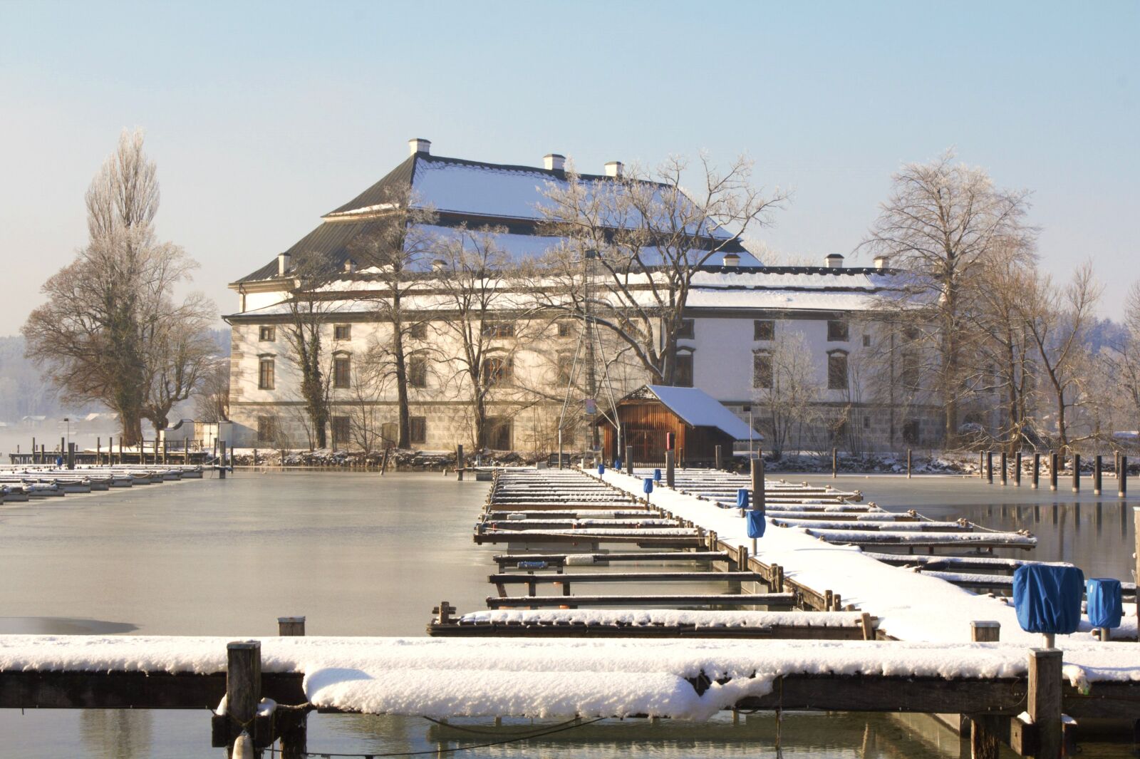 Canon EOS 550D (EOS Rebel T2i / EOS Kiss X4) sample photo. Schloss kammer, winterimpression, fairy photography