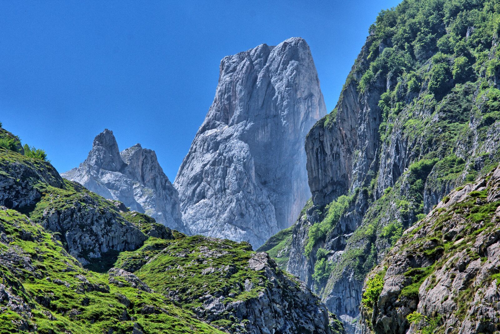 Nikon D3400 sample photo. Landscape, nature, high mountains photography