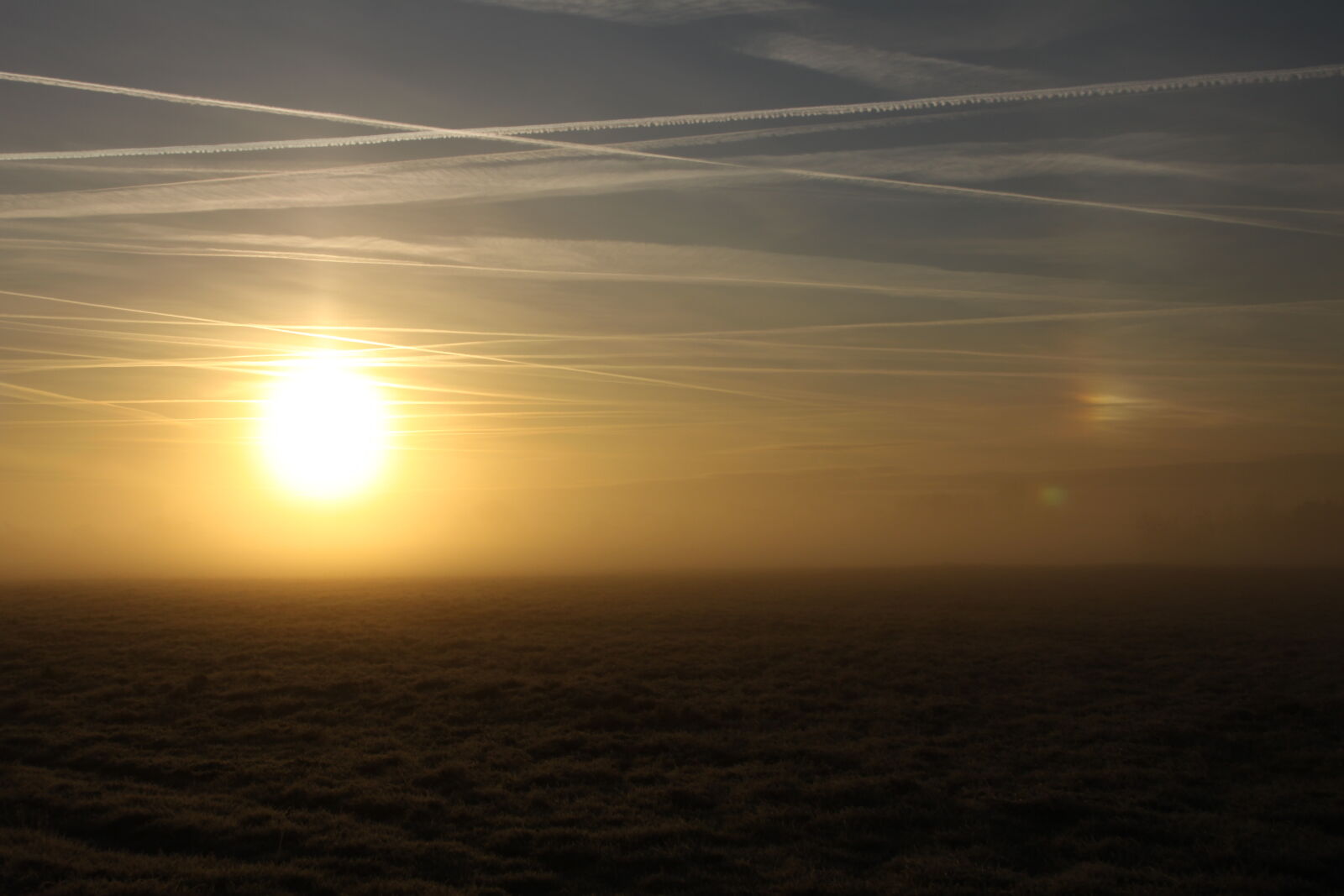 Canon EOS 50D sample photo. Cloud, clouds, lines, sky photography