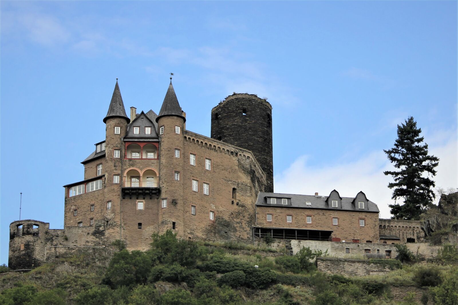 Canon EOS 60D sample photo. Castle, twin tower, top photography