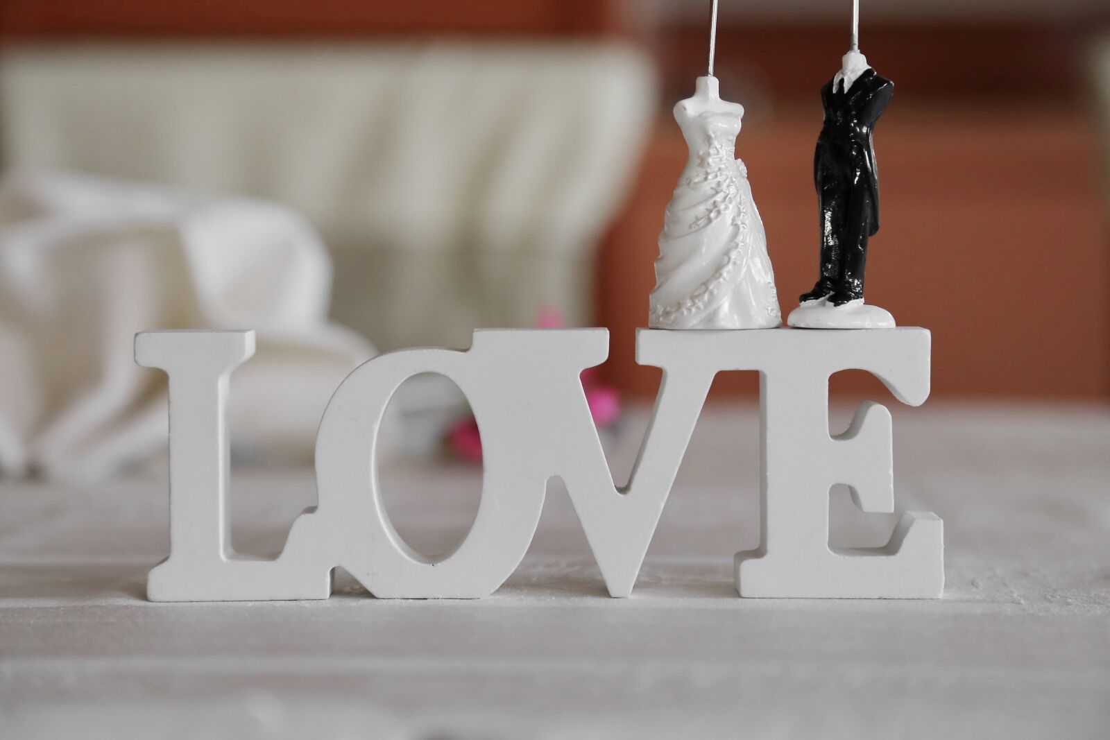Canon EF 24-105mm F4L IS USM sample photo. Bride, ceramic, figure, groom photography