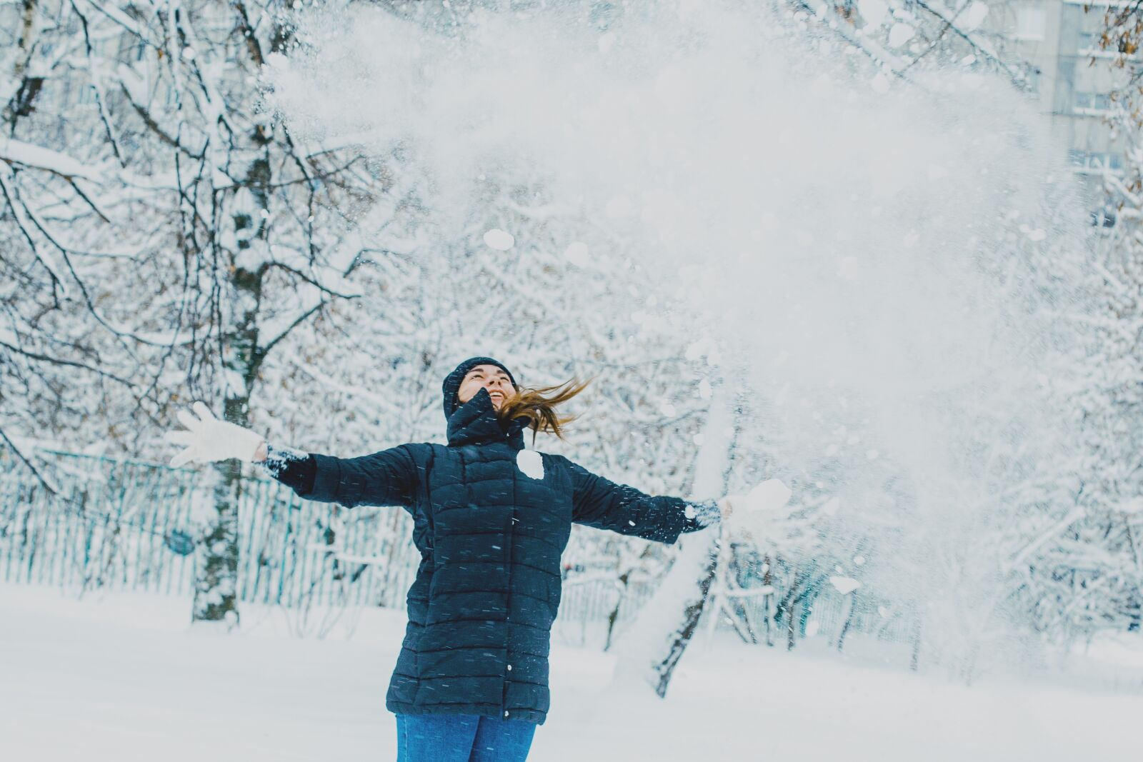 Canon EOS 6D + Canon EF 50mm F1.4 USM sample photo. Winter, snow, coldly photography
