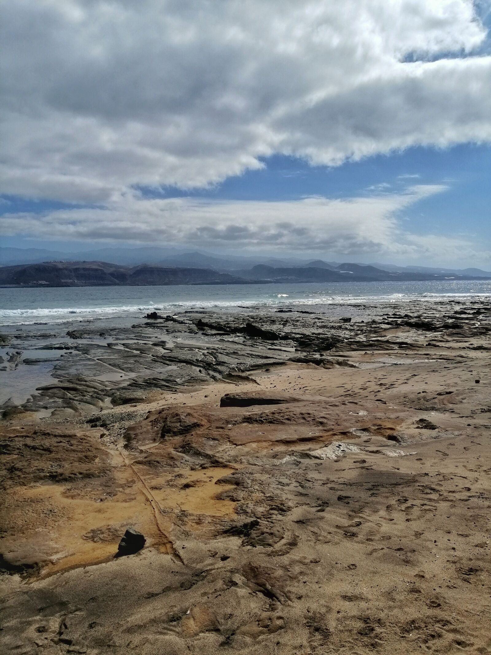 HUAWEI SNE-LX1 sample photo. Beach, sand, clouds photography