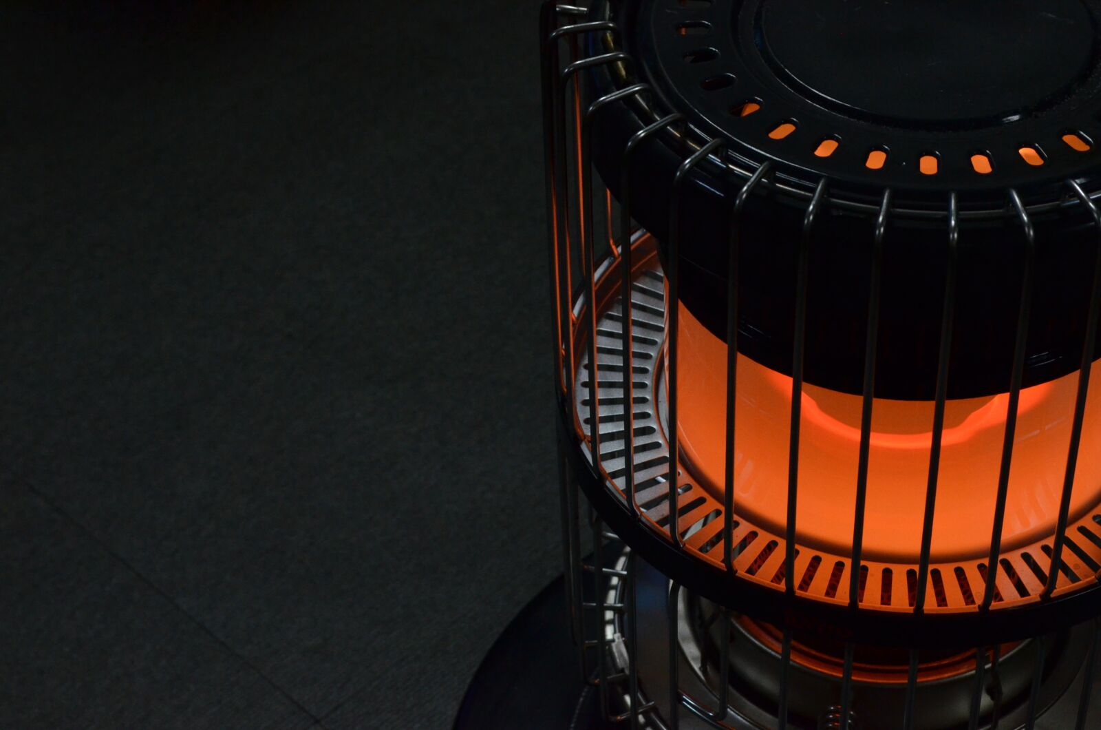 Nikon D7000 sample photo. Stove, winter fireplace, toyotomi photography