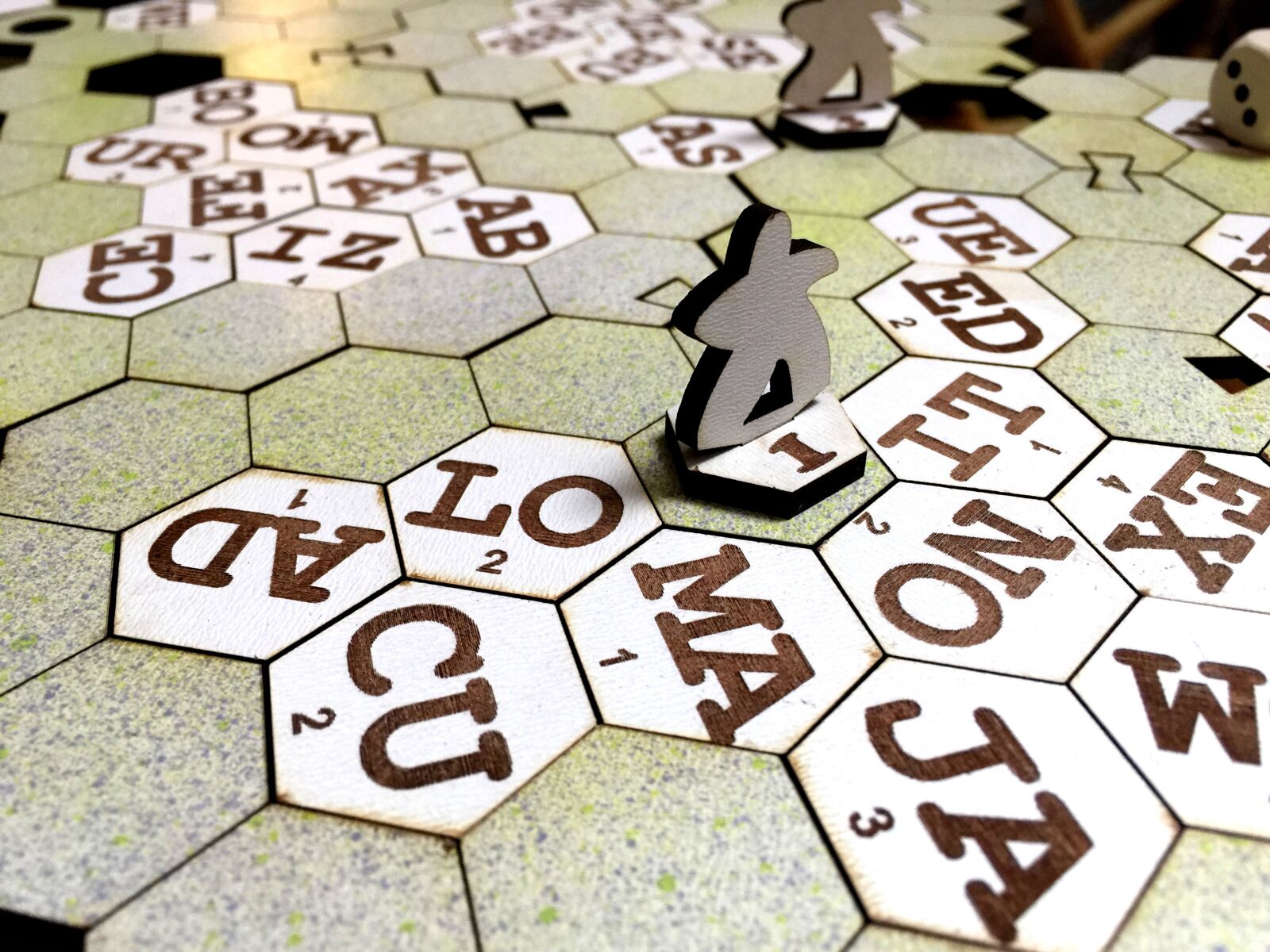 iPhone 6 Plus back camera 4.15mm f/2.2 sample photo. Game, hexagons, word game photography