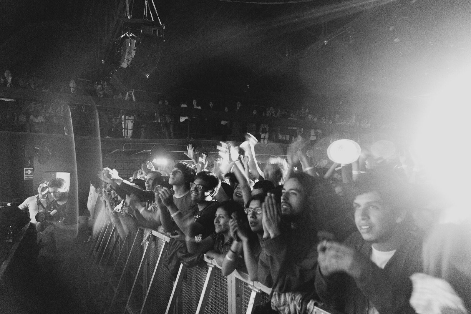 Canon EF 24-105mm F4L IS USM sample photo. Audience, barnett, concert photography