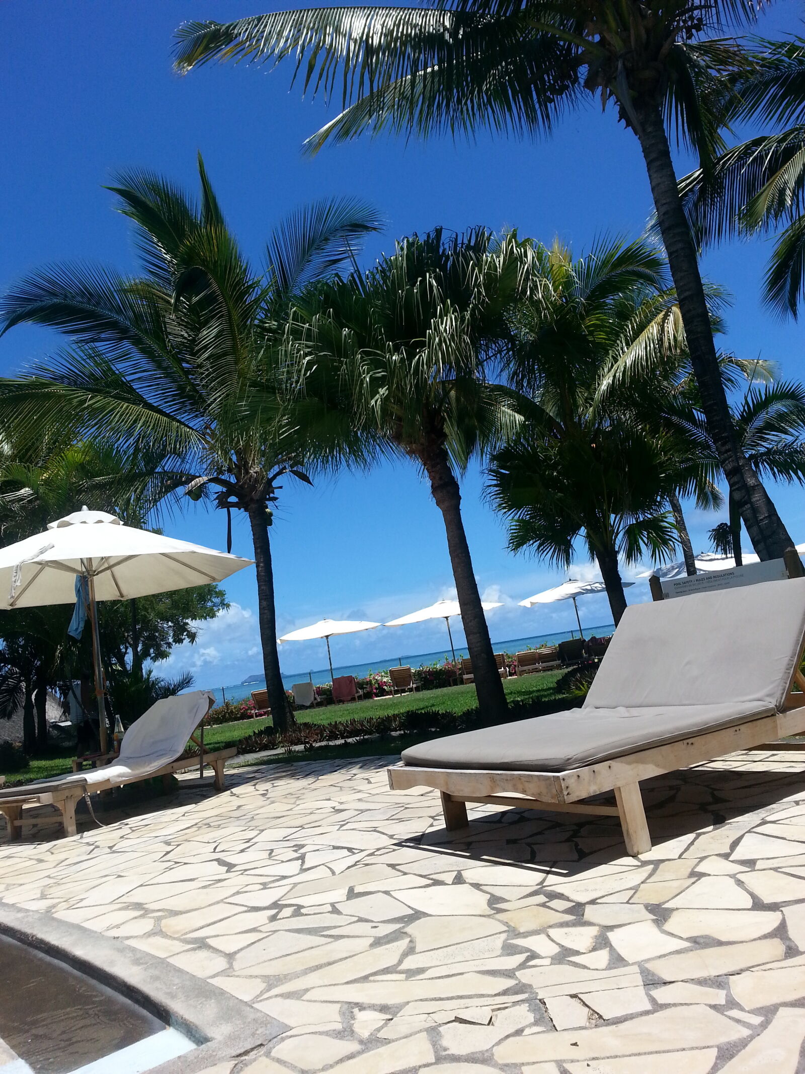 Samsung Galaxy S3 sample photo. By, the, beach, by photography