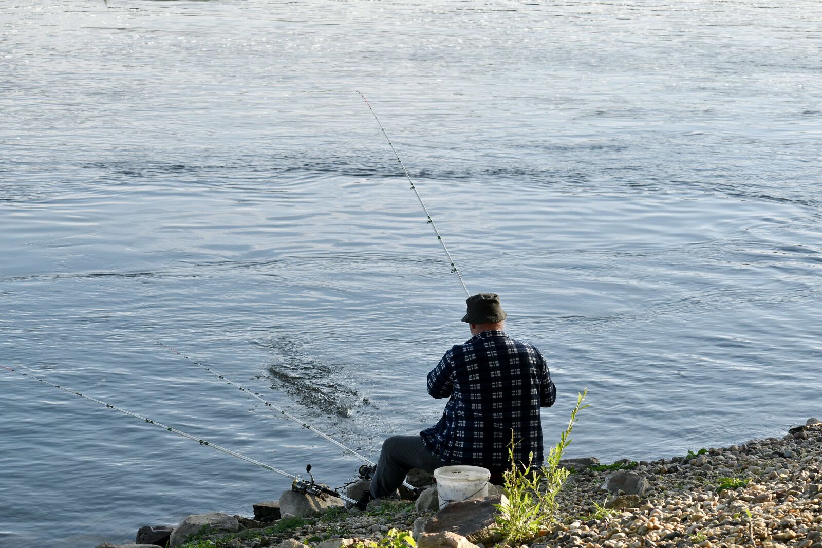 Nikon D5500 sample photo. Coastline, fisherman, fishing, fishing photography