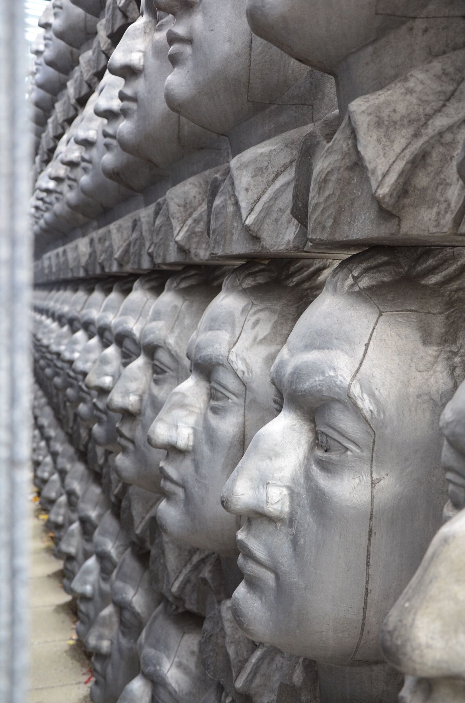 Nikon D5100 sample photo. Sculpture, heads, face photography
