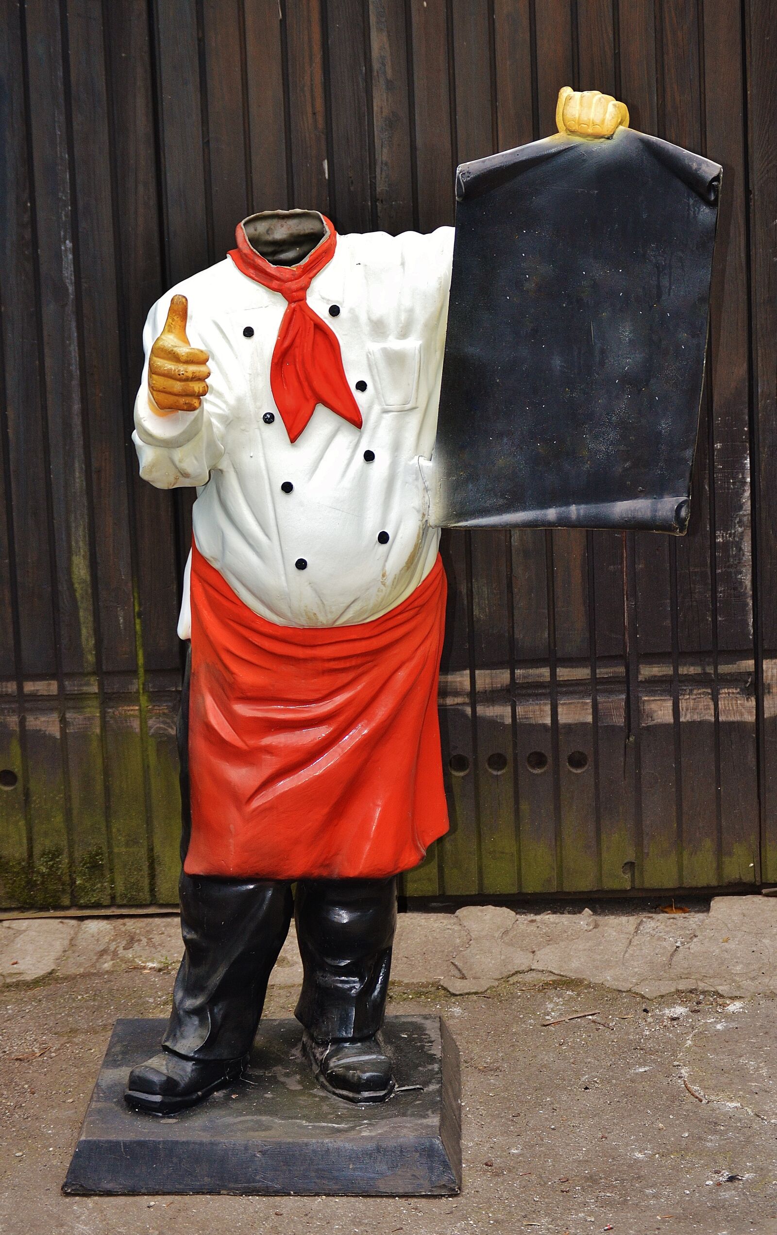 Nikon D3200 sample photo. Headless, cooking, figure photography