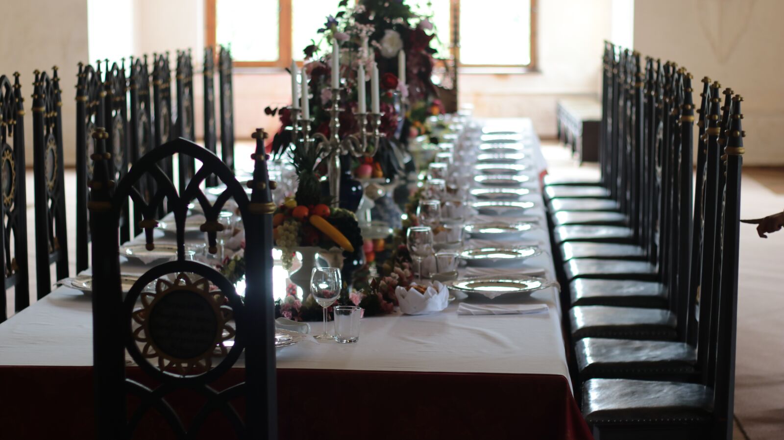 Canon EF 50mm F1.8 II sample photo. Table, dining, room photography