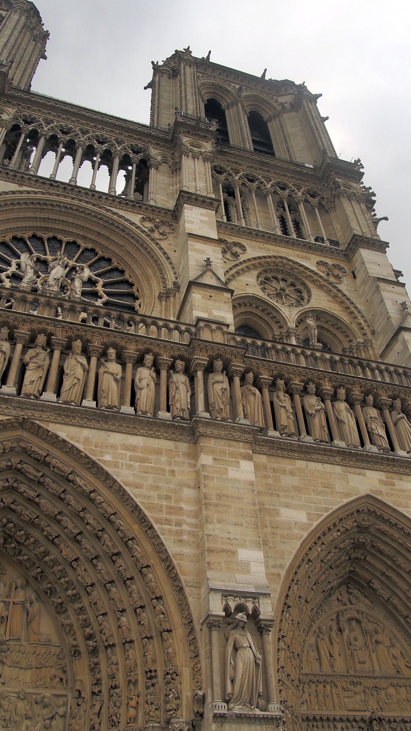 Olympus PEN E-PL5 sample photo. Notredam, architecture, cathedral photography