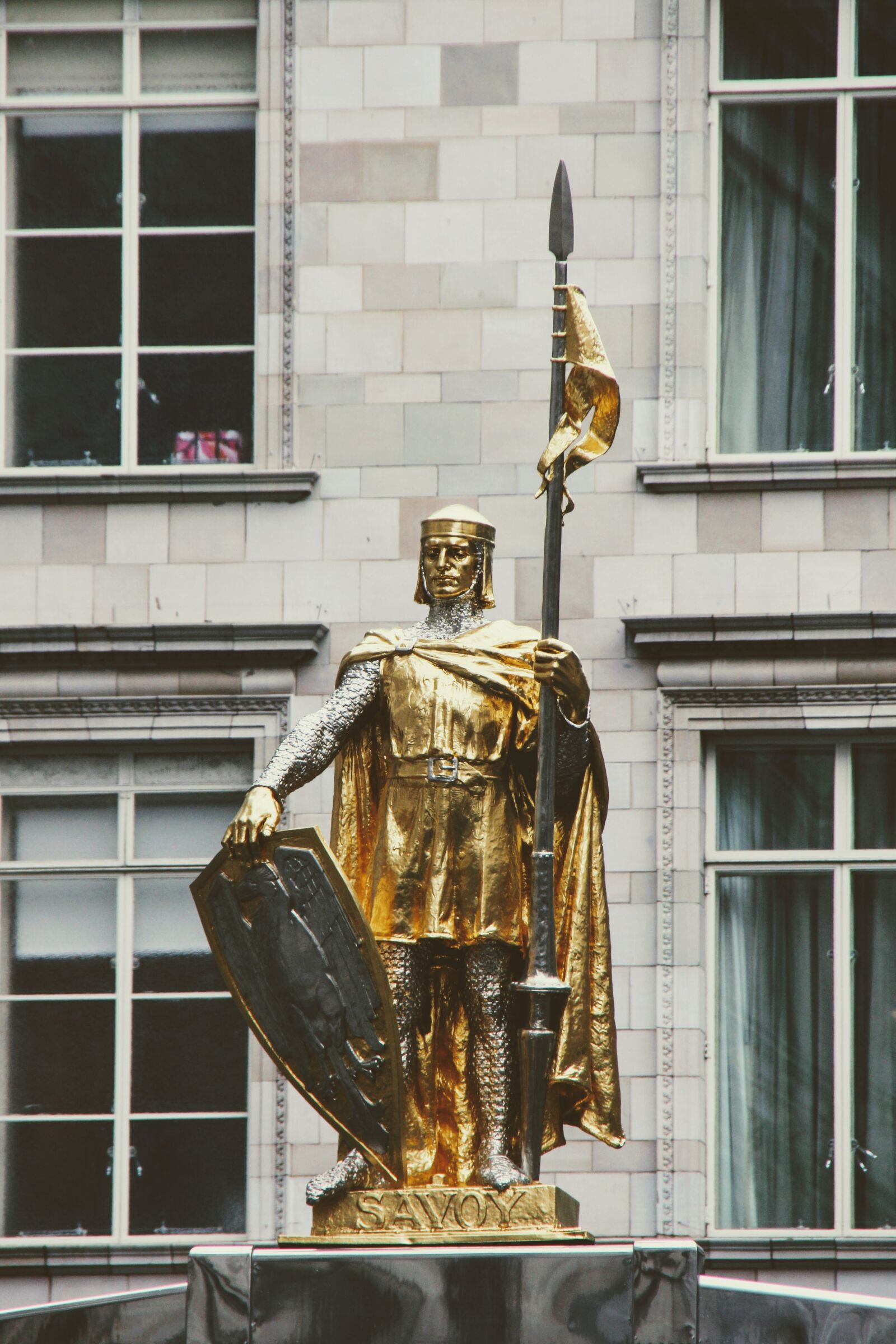 Canon EOS 60D sample photo. London, statue, sculpture photography